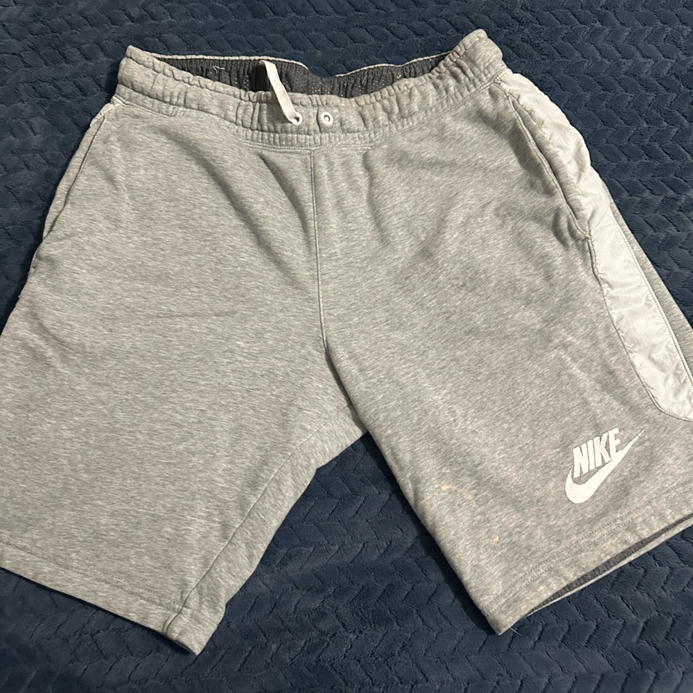 Nike Gray Athletic Shorts with Relaxed Fit